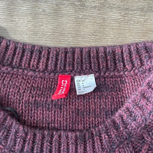 H&M Burgundy Cable Knit Sweater - Picture 3 of 6